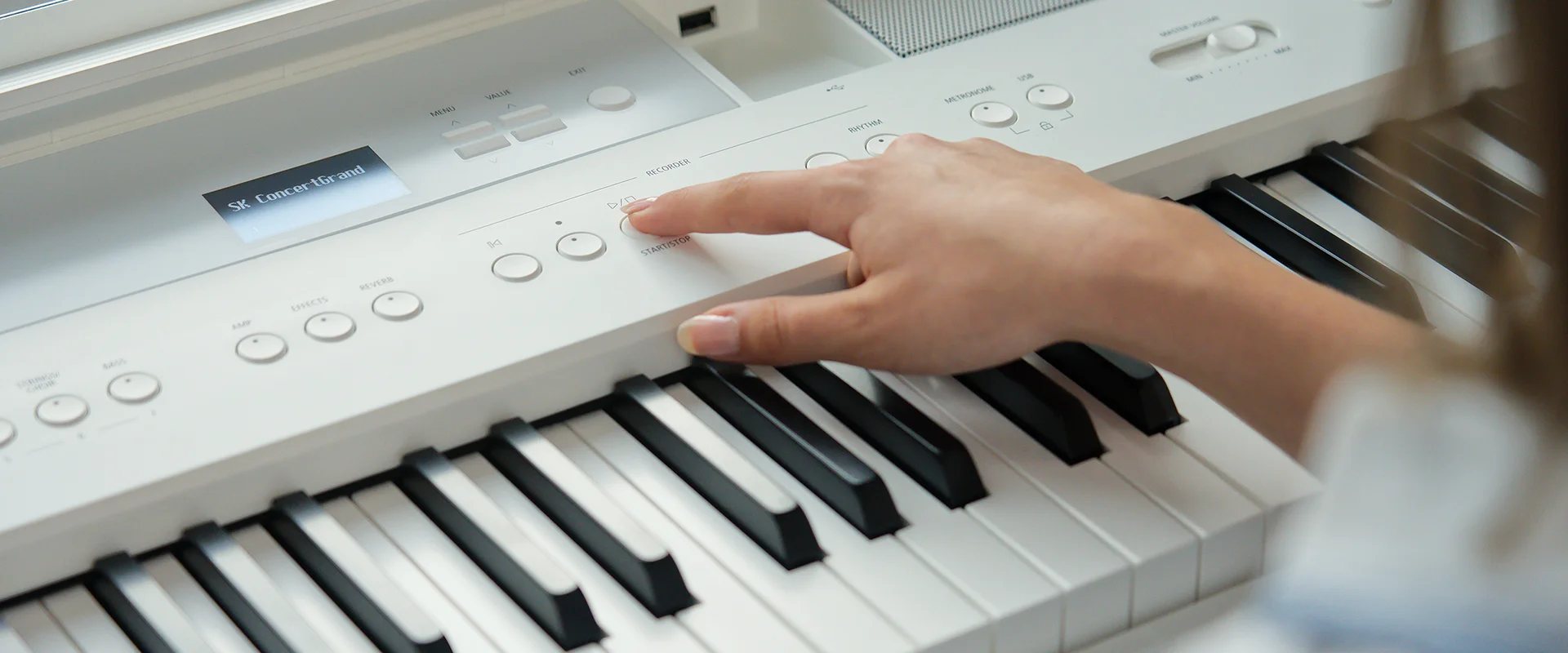 The Variety of a Digital Piano: Convenience & Flexibility