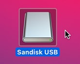 05 (macOS). USB memory device connected