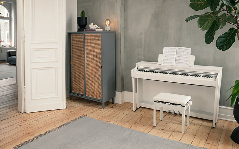 Kawai CN201 digital piano (Satain White)