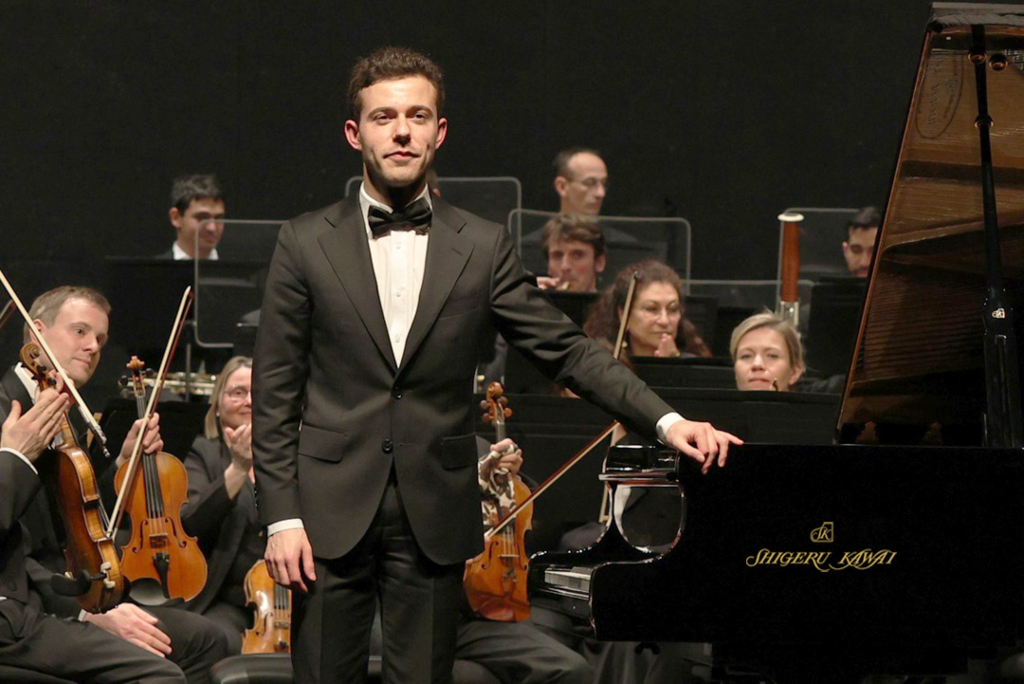 1st Prize and Audience Prize Winner| Stefan BONEV